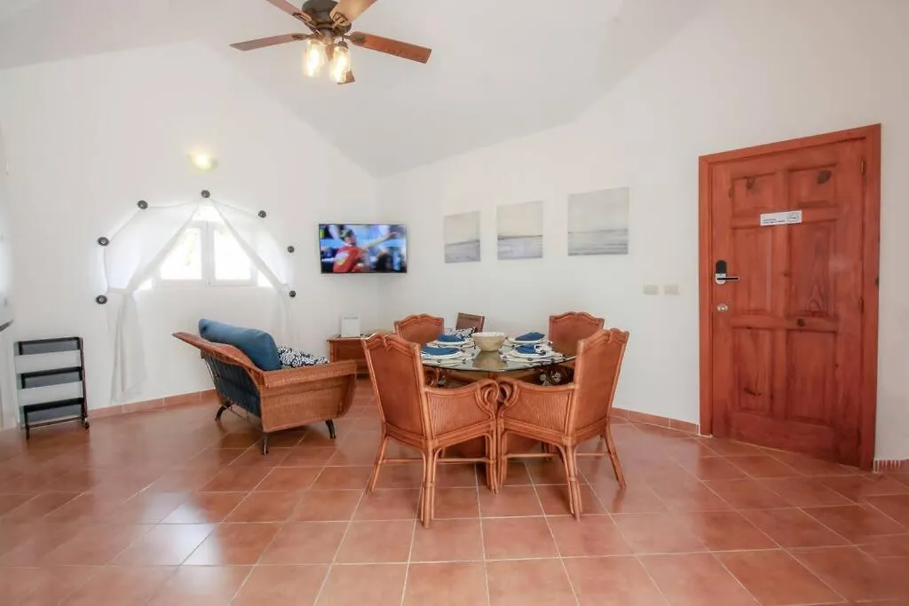 Beach Apartment 蓬塔卡纳